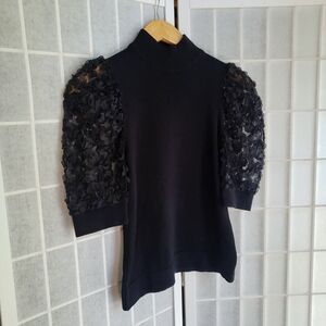 Catherine Malandrino 3D Flowers Puff Sleeved Sweater Top Sz XS